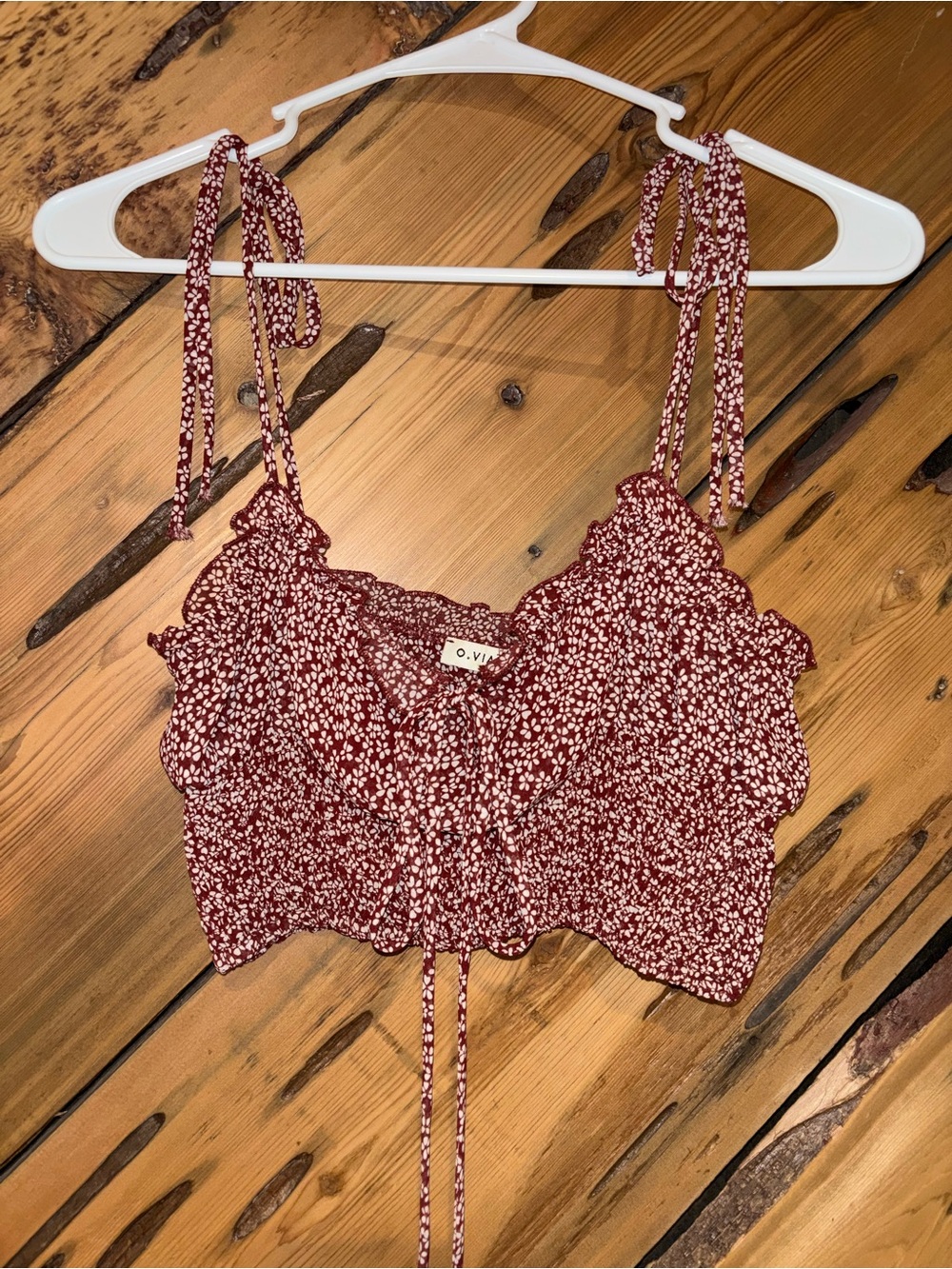 Tie-Shoulder Burgundy Floral Crop Top by O.Vianca